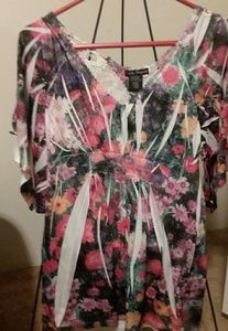 Simply irrisitable blouse